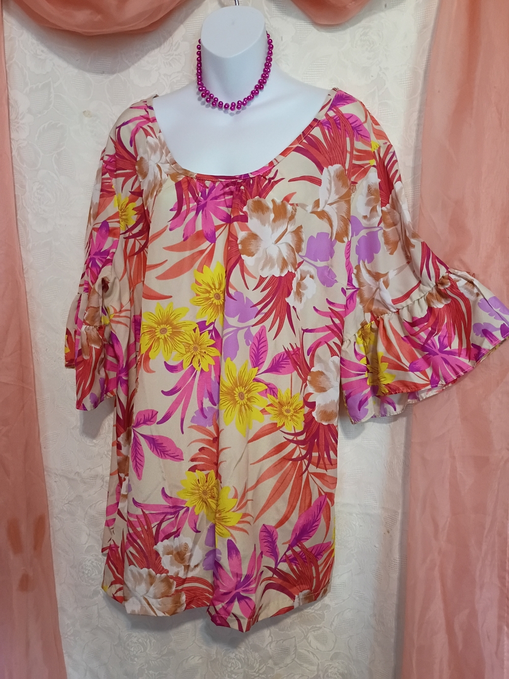 Ladies Multicolor Floral Scoop Neck Ruffle Sleeve Top Sx 1X